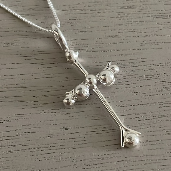 Sterling Silver Cross and Box Link Chain - Picture 1 of 14
